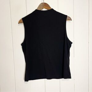 Anne Klein Black Sleeveless Blouse. Size XL.